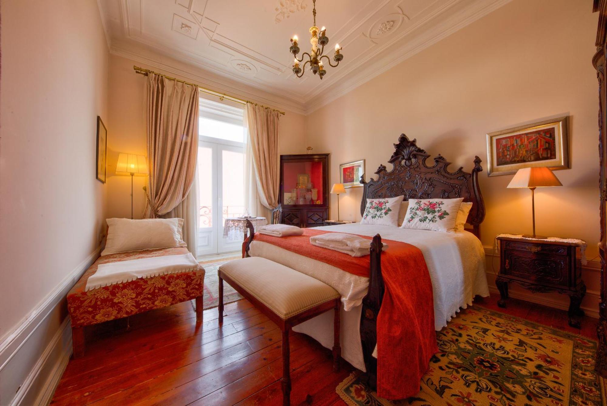 Adore Portugal Coimbra Guest House Exterior foto